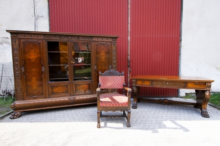 Neorenesansowy komplet gabinetowy z 1920 roku 